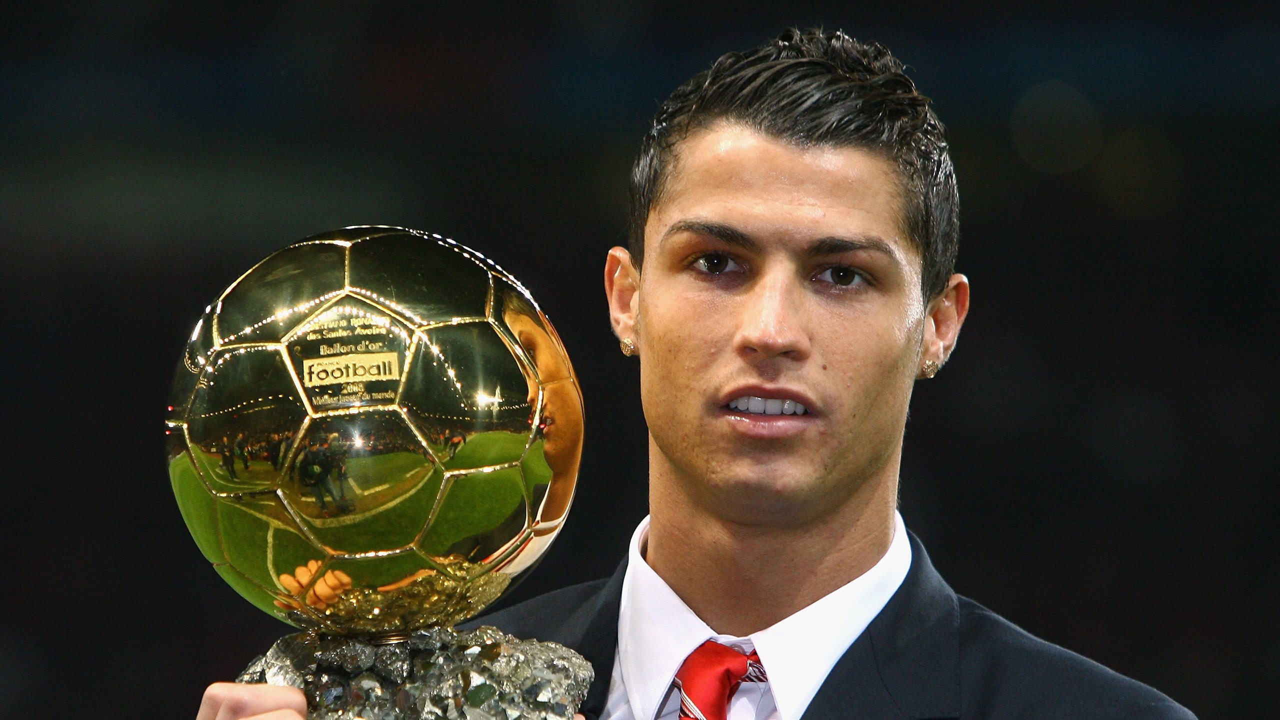 爱游戏APP-西甲国家德比之夜，伊布数据全面爆炸，独舞伯纳乌的北欧神话