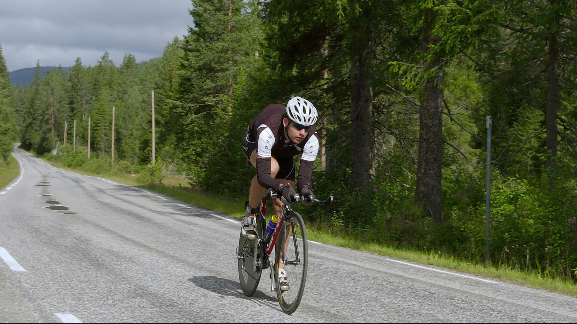 意甲焦点战之夜，哈登关键时刻站出来