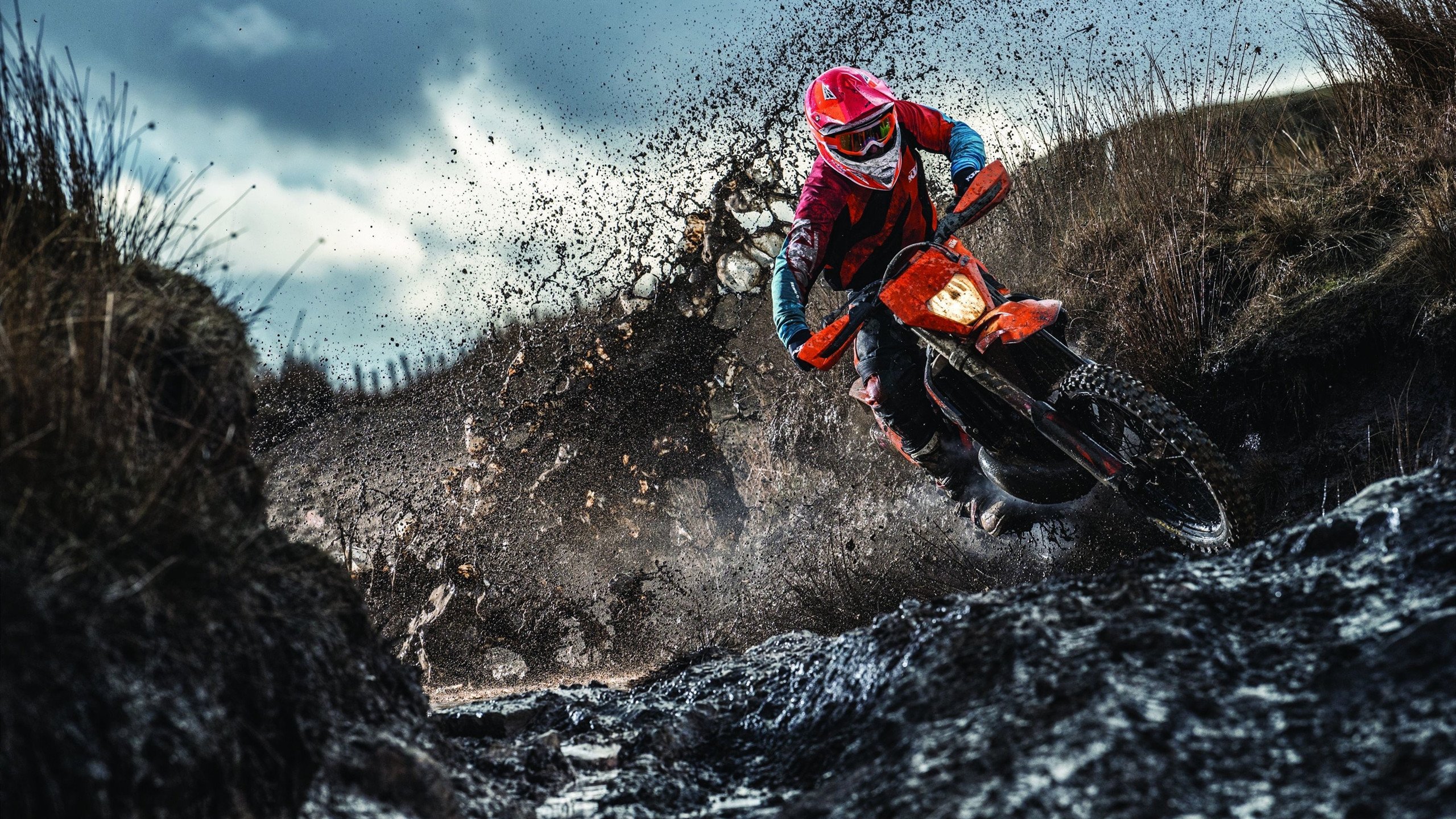 新王登基！福登独造三球导演逆转，英格兰青春风暴击溃乌拉圭